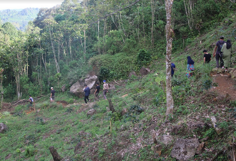 Trekking Rawa Cangkuang - Curug Pakuan